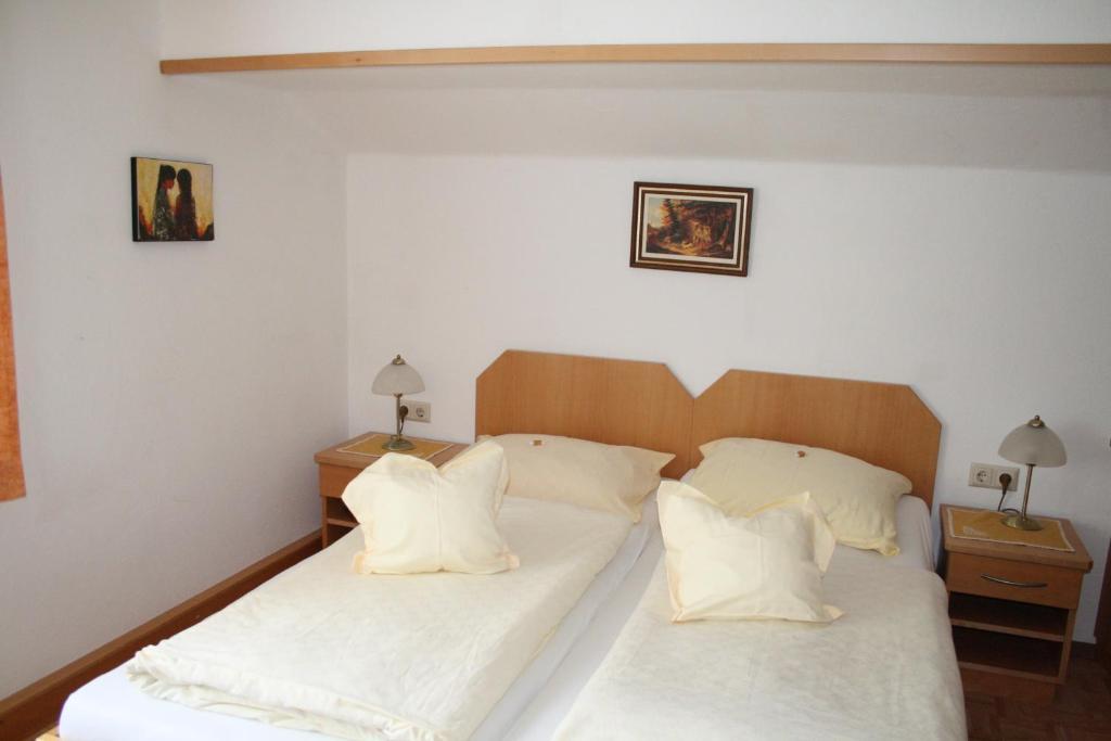 Pension Wolf Steindorf am Ossiacher See Room photo
